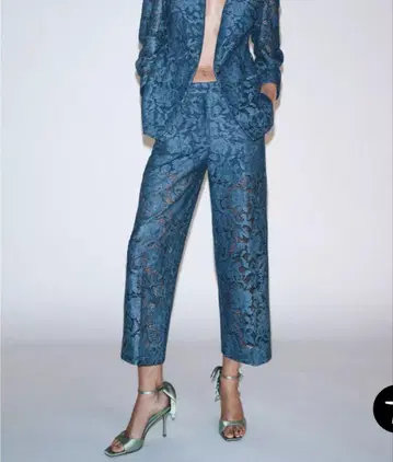 ZARA 크롭 레이스 팬츠 자라 사이즈 S