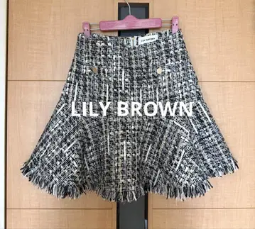 릴리 브라운 LILYBROWN 트위드 미니 스커트 안감 부착