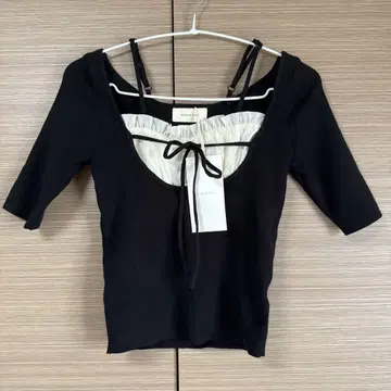 andmary Mew frill tops