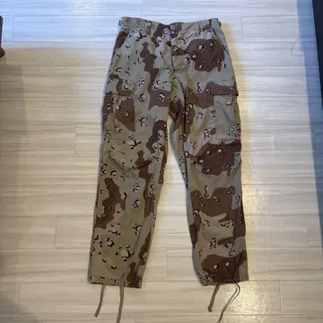 카모플라쥬 카고 팬츠 밑단 코드 포함
