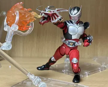 S.H.Figuarts 진골조제법 가면라이더 류우키