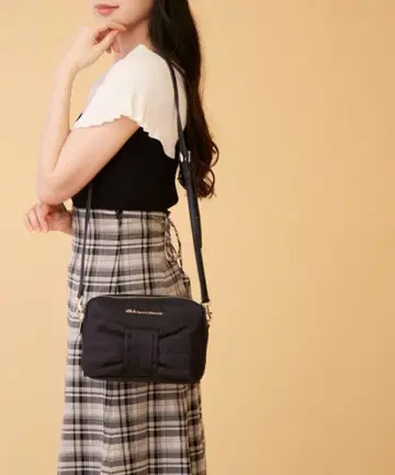 JILL by JILL STUART 리본 미니백 블랙