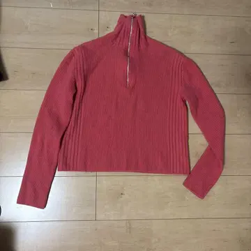 리브 하프 지퍼 스웨터 고르티에