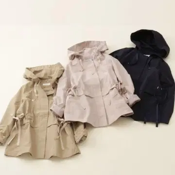 Couture Brooch 핑크 마운틴 파카