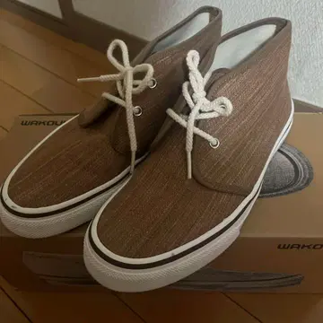 thethreerobbers wakouwa 24cm