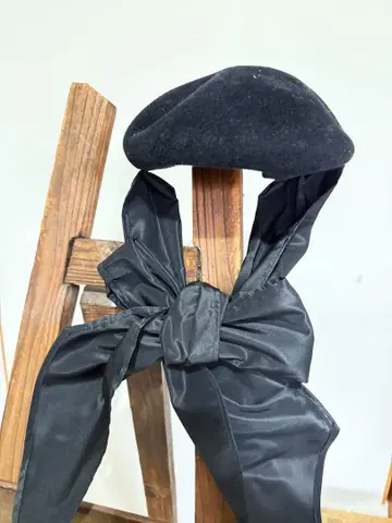 스구리 블랙 울 베레모