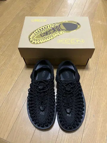 KEEN UNEEK 블랙