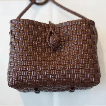 MEKEARISA HELLO BAG Dates Brown