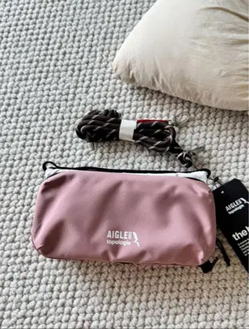 Topologie x Aigle Bottle Sacoche 사코슈