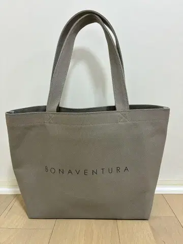 BONAVENTURA 미디엄 라이트 그레이 토트백