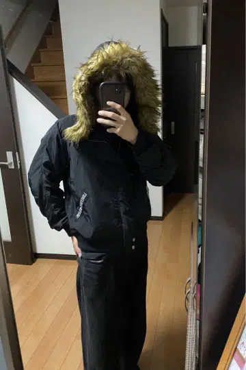 퍼 달린 다운 자켓 블랙 Y2K 그런지 시크 스타일 짧은 기장