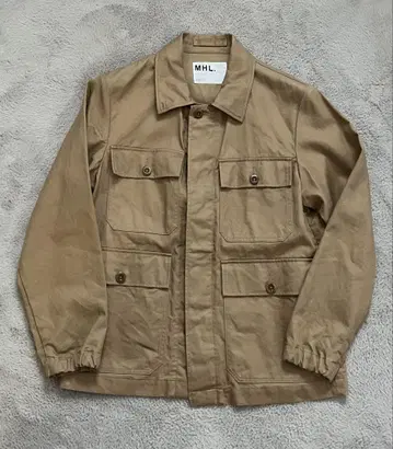 [ 가격 인하 ] 새상품급 MHL. 커버올 베이지 S