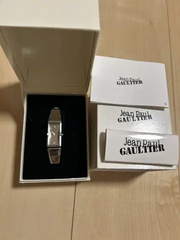장 폴 고티에 손목시계