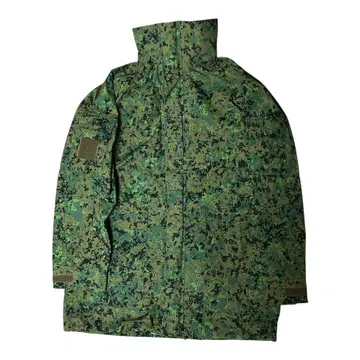 거의 미사용 싱가포르군 GORE-TEX 후드티 M 디지털 카모플라주 픽셀