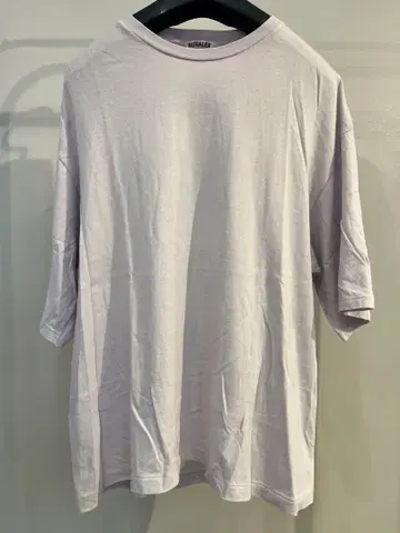 AURALEE 라이트 퍼플 오버 사이즈 T셔츠