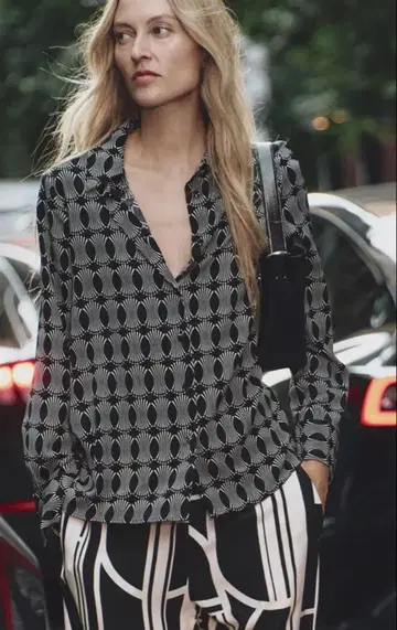 ZARA 자라 여성용 긴팔 셔츠 프린트 셔츠 블라우스 기하학 패턴