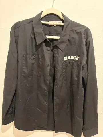 X-LARGE 블랙 셔츠