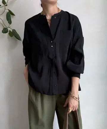 DOUDOU 블랙 버튼 달린 셔츠 긴팔