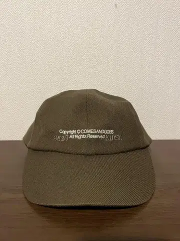 COMESANDGOES 캡
