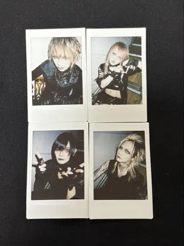 JILUKA Ricko Sena Boogie Zyean 폴라로이드