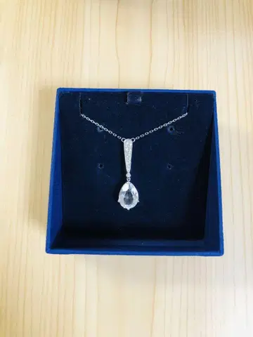 스와로브스키 목걸이 티어드롭 클리어 실버