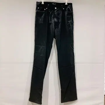 AP63 Agnes b. 에네스베 블랙 슬림핏 팬츠