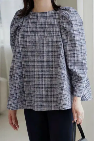 위트 부케 고급 트위드 플레어 상의 네이비 믹스