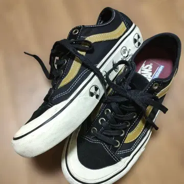 VANS/dark aloha style 36 decon sf 25.5