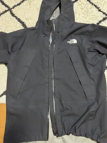 The North Face 블랙 마운틴 파카 GORE-TEX