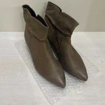 EMIKO KAMISHIMA [ RABOKIGOSHI WORKS ] 부츠