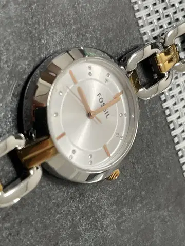 FOSSIL 손목시계 배터리 교환 필요