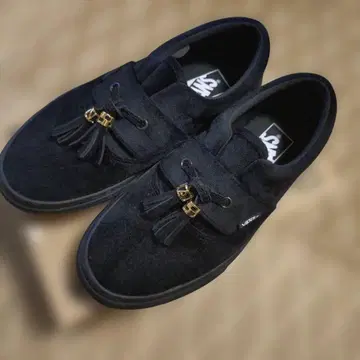 VANS 태슬 로퍼 슬립온