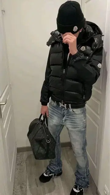 MONCLER 블랙 니트 모자 비니