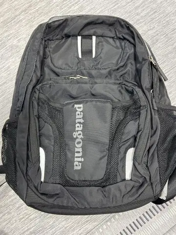 Patagonia 15인치 백팩 블랙