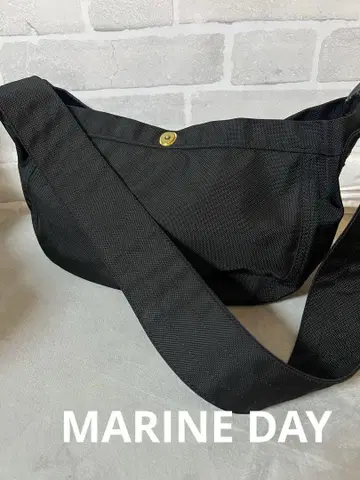 컨디션 최상 MARINE DAY 마린데이 66나일론 숄더백 블랙