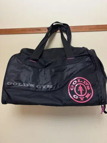 GOLD'S GYM 보스턴 백 블랙/핑크