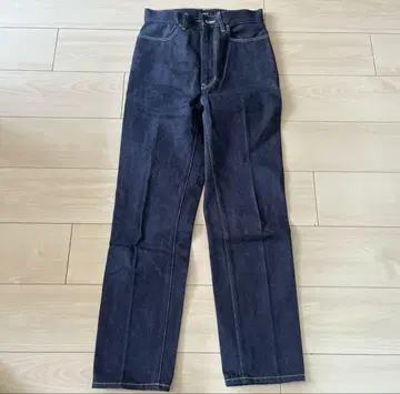 새상품급 LOEFF 로에프 13oz 슬랙스 데님 팬츠 RIGID