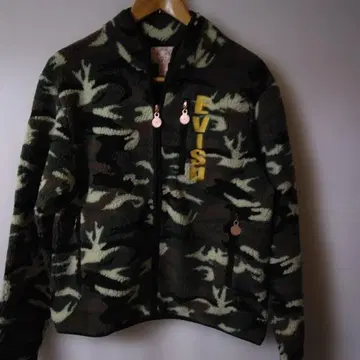 미사용 새상품 EVISU 카모플라쥬 플리스 자켓
