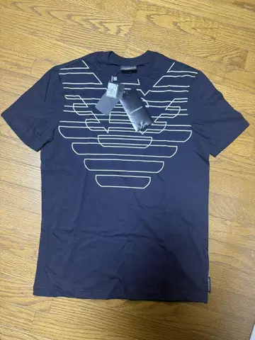 EMPORIO ARMANI 티셔츠 택 포함