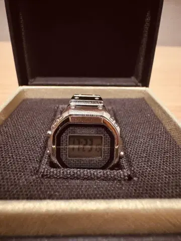 CASIO 반지 워치 CRW-001-1JR