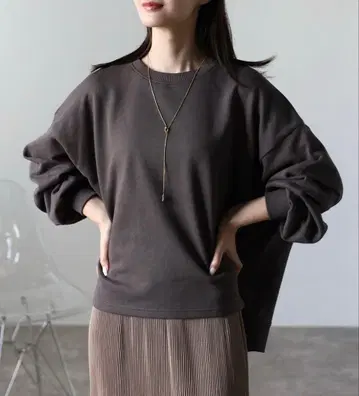 사키시마 도쿄 맨투맨 티셔츠 차콜 그레이 프리