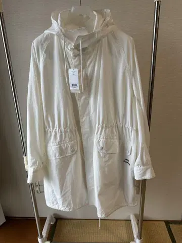 THESHOPTK 코트
