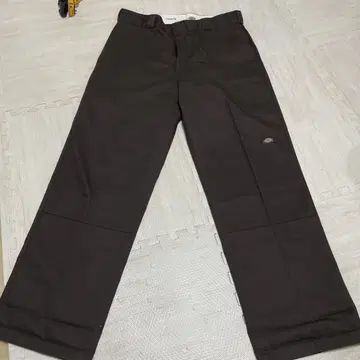 새상품급 dickies 36 x 32 브라운 워크 팬츠 더블니