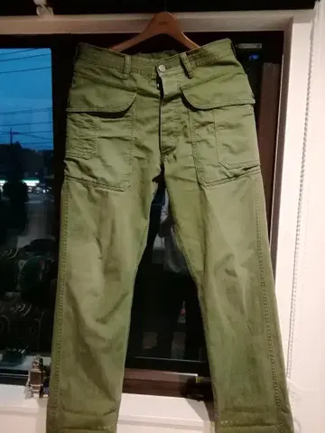 SASSAFRAS Botanical Pioneer Pants