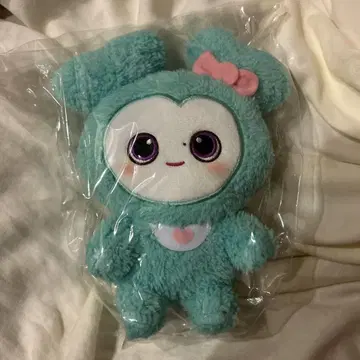 미사용 새상품 TWICE LOVELYs 복슬복슬 앉은 봉제 인형 미나
