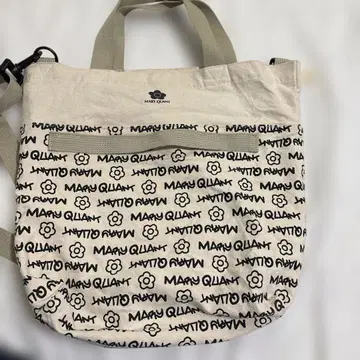 MARY QUANT 로고 프린트 숄더백