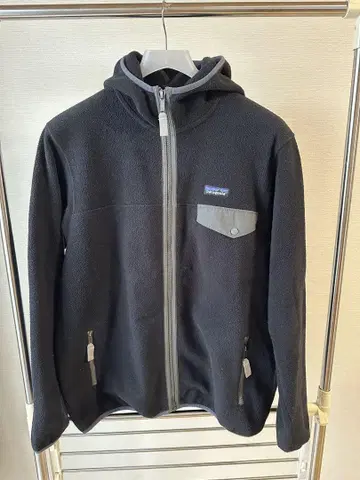 Patagonia Synchilla 플리스 자켓 M 사이즈 블랙