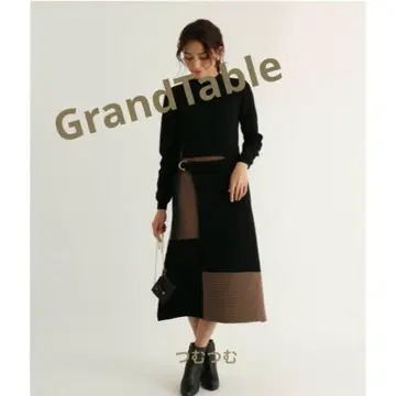 GrandTable 바이컬러 랩 니트 원피스 스콧 클럽