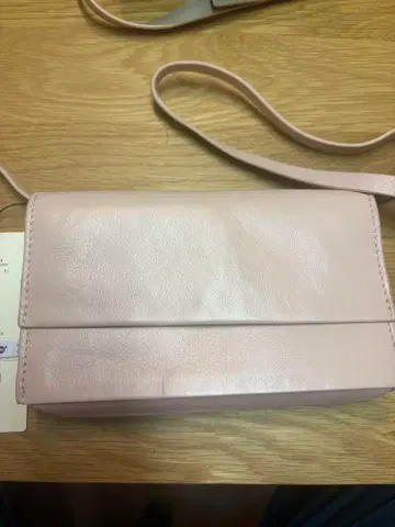 드리스 반 노튼 숄더 지갑