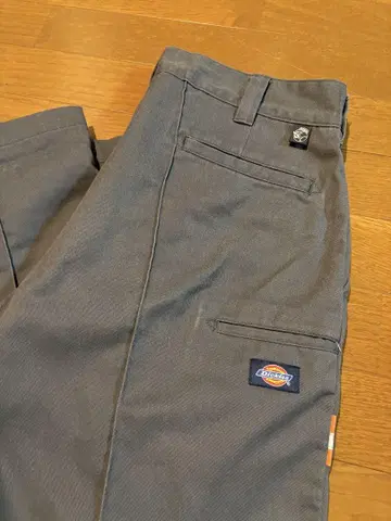wake props store dickies pants W34
